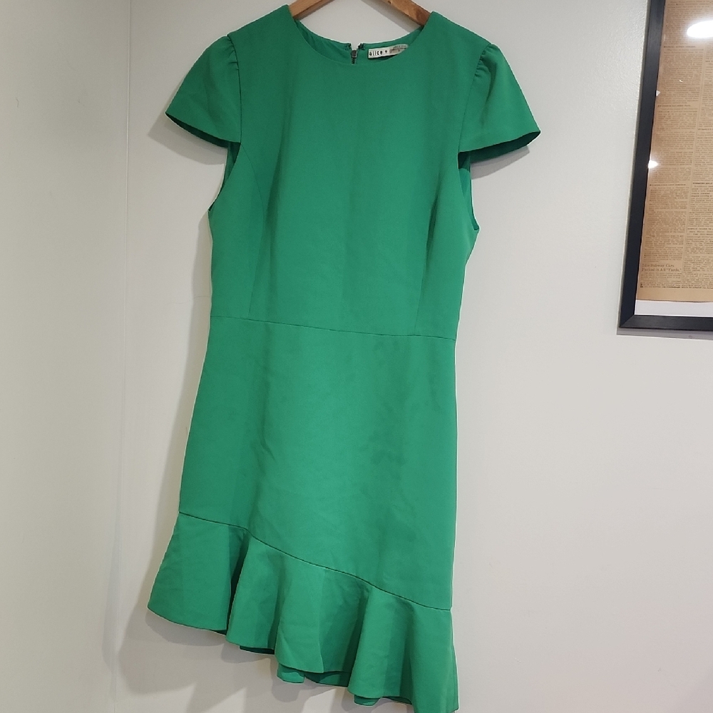 Alice + Olivia Green Crepe Asymmetric Hem Short Dress